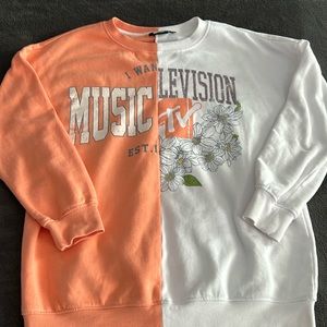 MTV crew neck sweatshirt